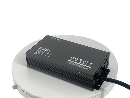 LFP 29.2V 25A RV بطارية الليثيوم التحكم الذكي في المروحة حماية IP20