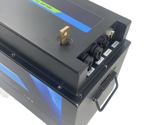 UN38.3 MSDS البحرية LiFePO4 بطارية 12.8V 600Ah للبيئات البحرية القاسية