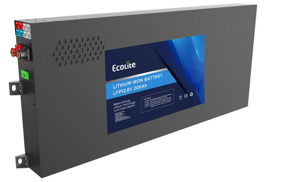 بطارية الليثيوم للسيارات ذات الطراز الخفيف جداً 12.8V200Ah للسيارات المتنقلة خارج الطريق مع BMS